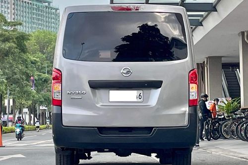 Old 2017 Nissan NV350 Urvan Premium M/T 15-Seater