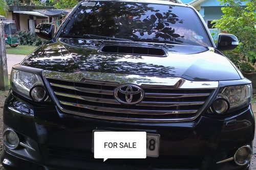 Old 2015 Toyota Fortuner 2.8 V Diesel 4x4 AT