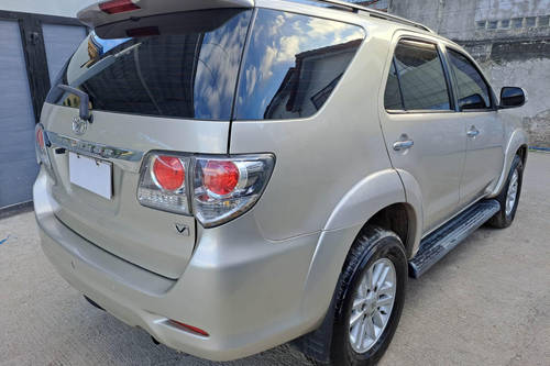 2nd Hand 2014 Toyota Fortuner 2.4 V AT