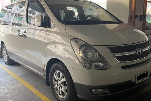 Second hand 2014 Hyundai Grand Starex 2.5 Gold Dsl 