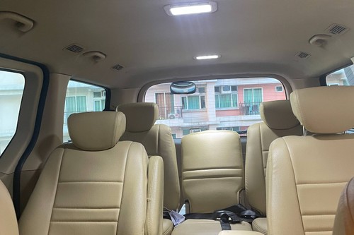 Old 2014 Hyundai Grand Starex 2.5 Gold Dsl