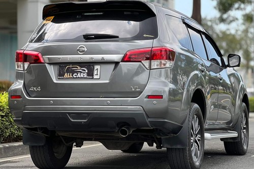 Old 2019 Nissan Terra 2.5 4x4 VL AT