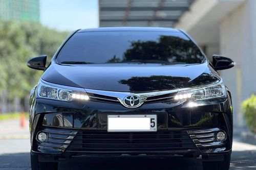 Second hand 2017 Toyota Corolla Altis 1.6 V CVT 