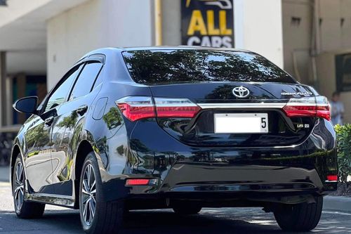 Used 2017 Toyota Corolla Altis 1.6 V CVT