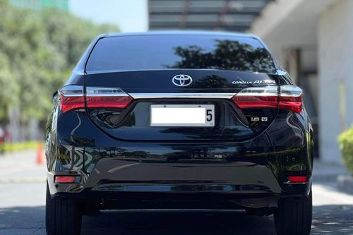 Used 2017 Toyota Corolla Altis 1.6 V CVT
