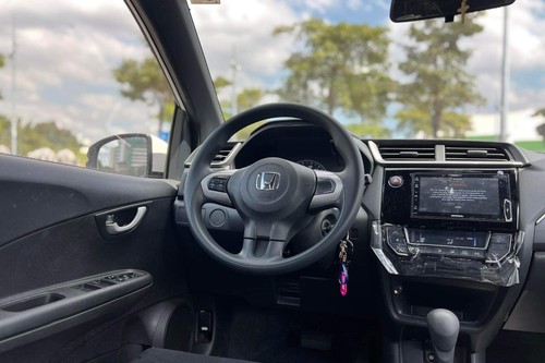 Used 2020 Honda Brio V CVT