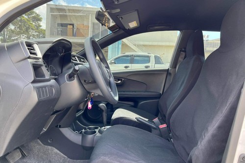 Used 2020 Honda Brio V CVT