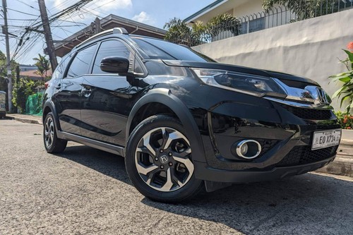 Old 2018 Honda BR-V 1.5L S CVT