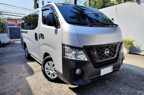 2nd hand best sale nissan urvan