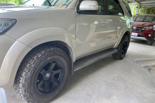 Second hand 2015 Toyota Fortuner 2.4 G Diesel 4x2 AT 