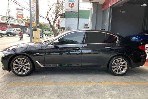 2nd Hand 2019 BMW 5 Series Sedan 520i