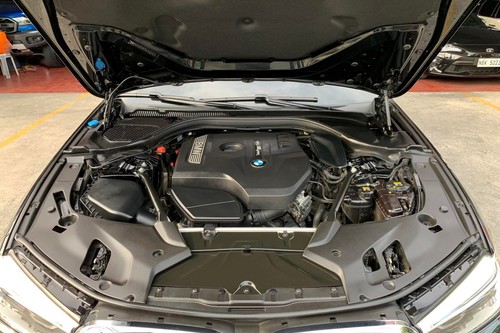 Used 2019 BMW 5 Series Sedan 520i