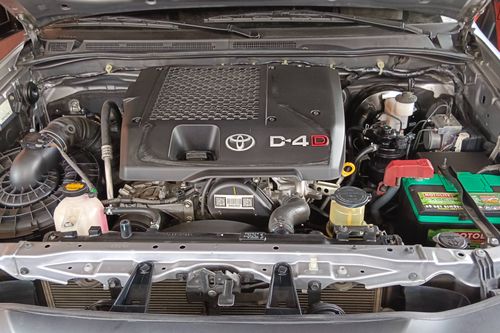 Old 2015 Toyota Fortuner 2.4 G Diesel 4x2 AT