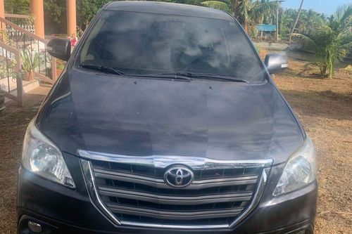 Used 2014 Toyota Innova 2.8 E Diesel AT