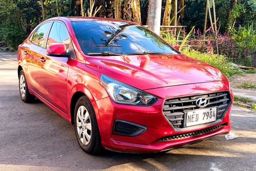 Old 2019 Hyundai Reina GL 5MT
