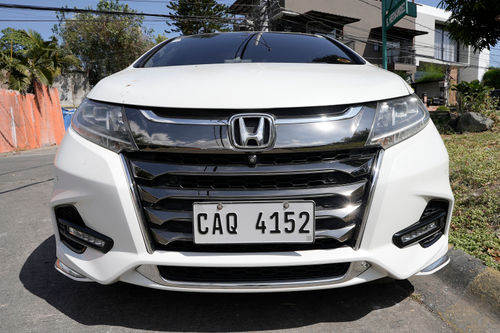 Second hand 2019 Honda Odyssey 3.5 EXL AT (White Diamond Pearl) 