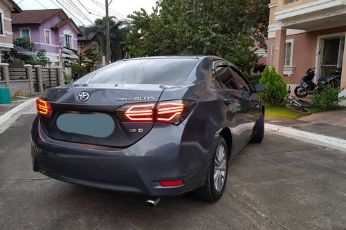 Second hand 2019 Toyota Corolla Altis 1.6 V AT 