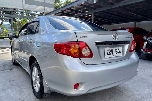 Old 2008 Toyota Corolla Altis 1.6 E MT
