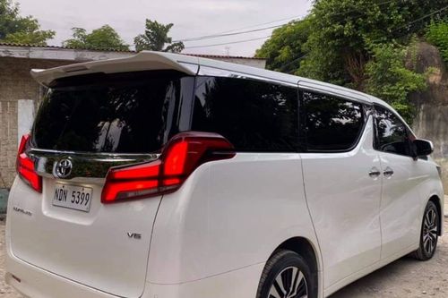Old 2019 Toyota Alphard 3.5 Gas AT