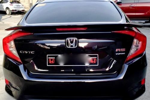 Second hand 2018 Honda Civic RS Turbo CVT 