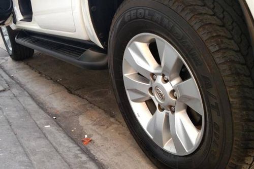Old 2018 Toyota Hilux 2.4 G DSL 4x2 M/T