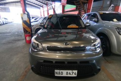 Second hand 2017 Kia Soul LX 1.6 L AT 