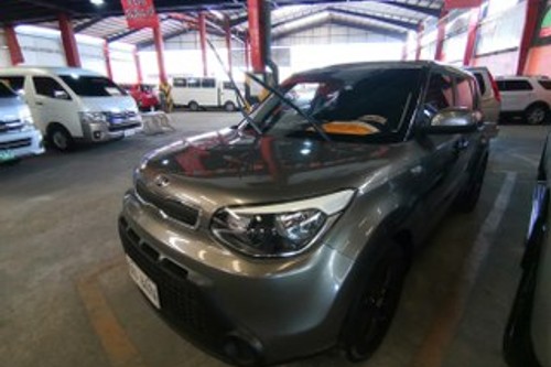2nd Hand 2017 Kia Soul LX 1.6 L AT