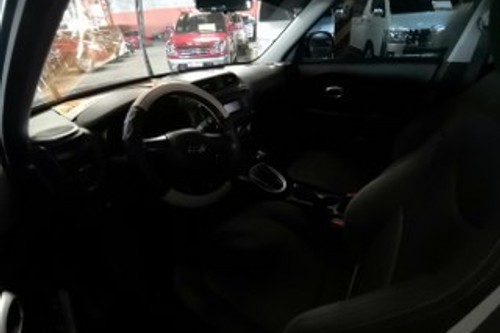 Used 2017 Kia Soul LX 1.6 L AT