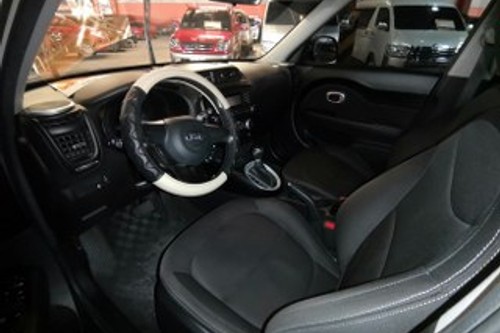 Used 2017 Kia Soul LX 1.6 L AT