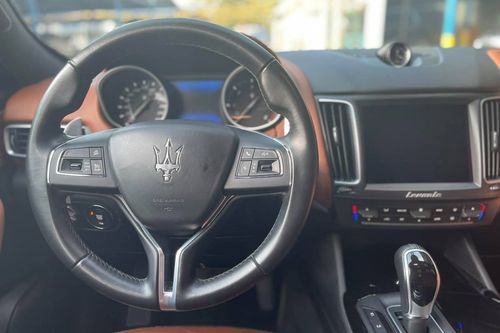 Old 2017 Maserati Levante 275hp Diesel
