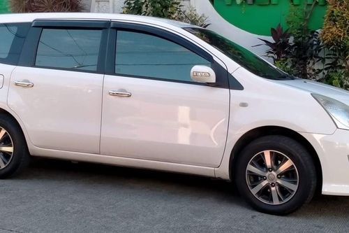 Used 2013 Nissan Grand Livina LUXURY