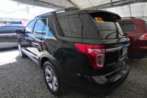 Second hand 2014 Ford Explorer 2.3L Limited AT 