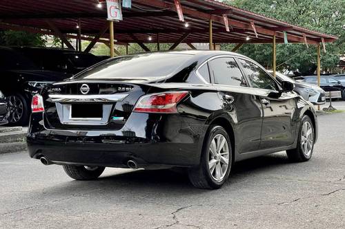 2nd Hand 2015 Nissan Altima 2.5 SV