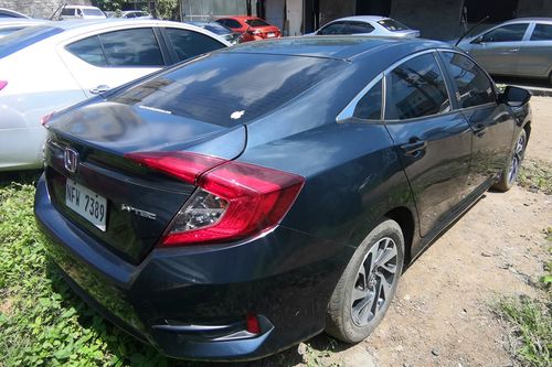 Old 2019 Honda Civic 1.8 S CVT