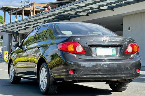 Second hand 2009 Toyota Corolla Altis 1.6 E MT 