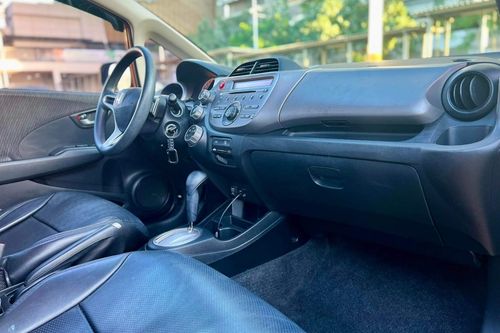 Used 2013 Honda Jazz 1.5L V AT