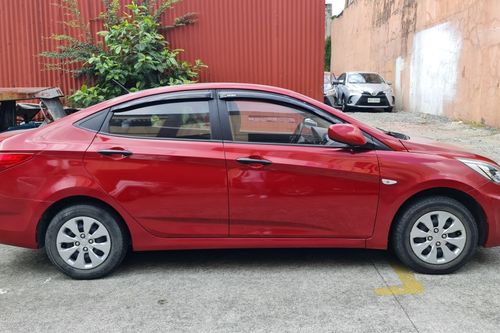 Old 2019 Hyundai Accent 1.4 GL 6MT w/o Airbags AVN