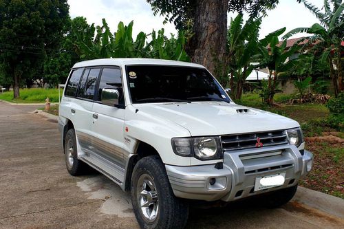 Second hand 2004 Mitsubishi Pajero 2.8L Field Master AT 