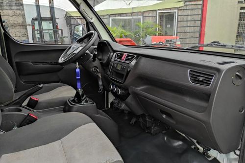 Used 2020 Foton Gratour TM 300 MPV 16 Seater