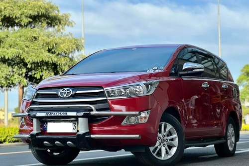 Second hand 2017 Toyota Innova Gas MT 2.0 J 