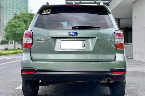 Old 2015 Subaru Forester 2.0i-P CVT