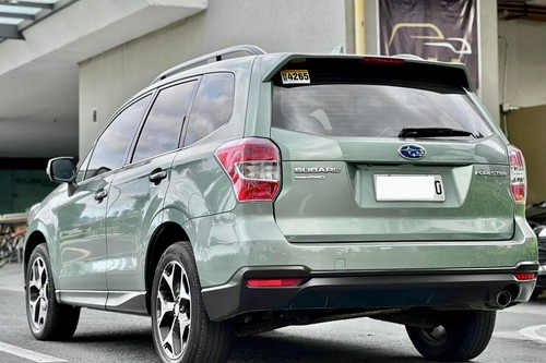 Second hand 2015 Subaru Forester 2.0i-P CVT 