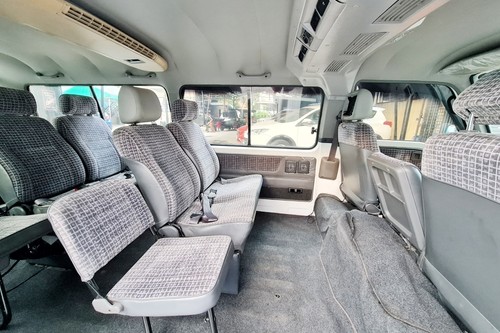 Second hand 2013 Nissan Urvan 12 Seater ESCAPADE 