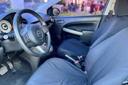Used 2013 Mazda 2 Sedan 1.5L AT