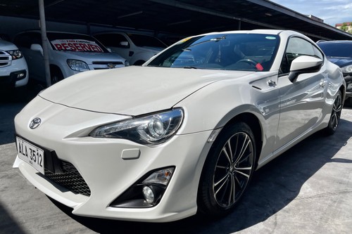 Second hand 2015 Toyota 86 2.0L AT 