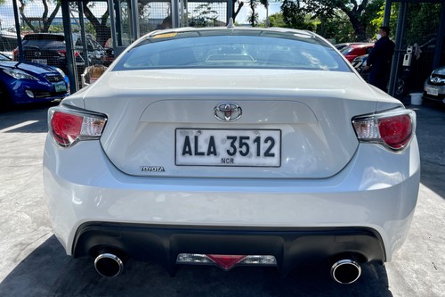 Used 2015 Toyota 86 2.0L AT