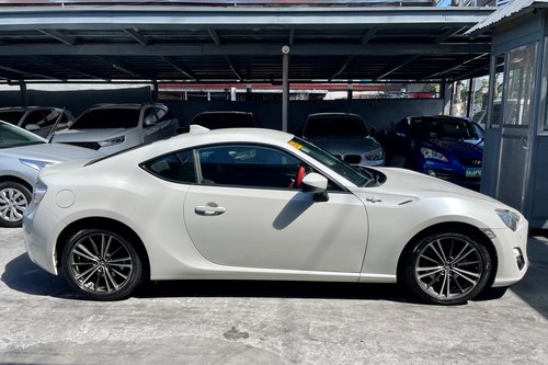 Used 2015 Toyota 86 2.0L AT