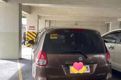 Second hand 2015 Suzuki Ertiga GLX 