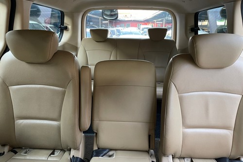 Used 2015 Hyundai Grand Starex 2.5L Gold CRDi AT