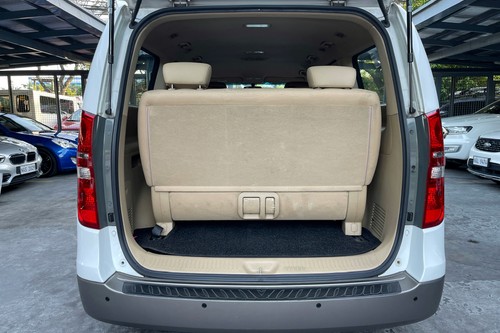 Used 2015 Hyundai Grand Starex 2.5L Gold CRDi AT